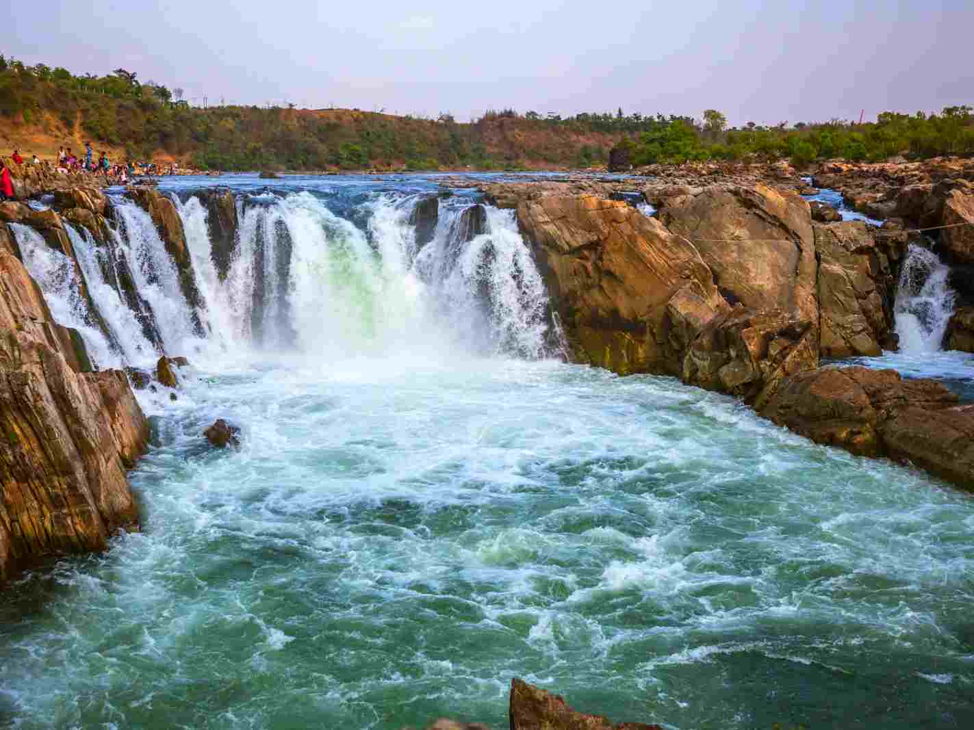 Dhuandhar falls