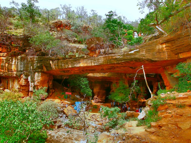Akkamahadevi Caves