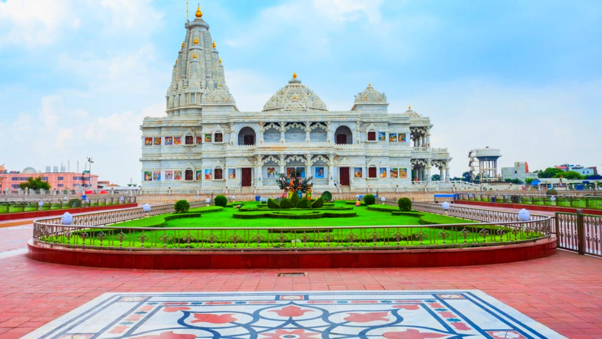 places to visit near vrindavan within 100 km